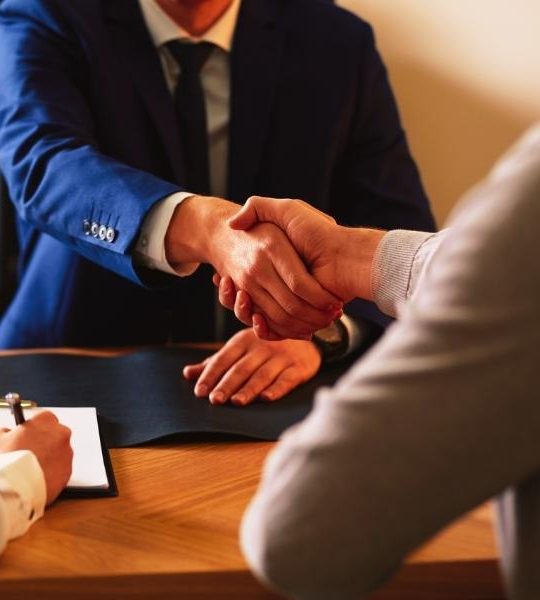 بهترین وکیل در خیابان دارآباد تهران
