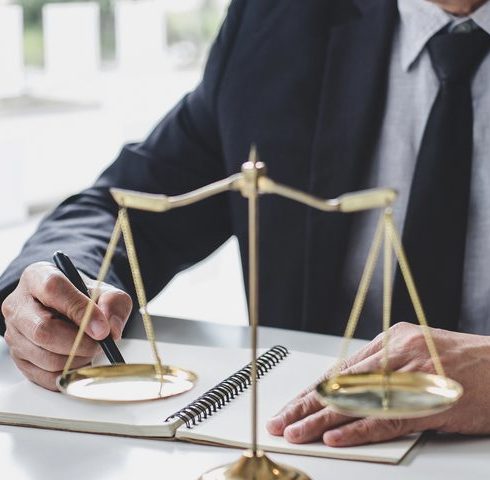 دفتر وکیل در خیابان دماوند تهران